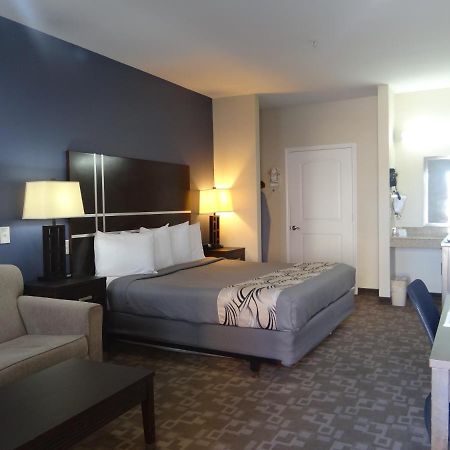 Regency Inn & Suites - Baytown Exteriör bild