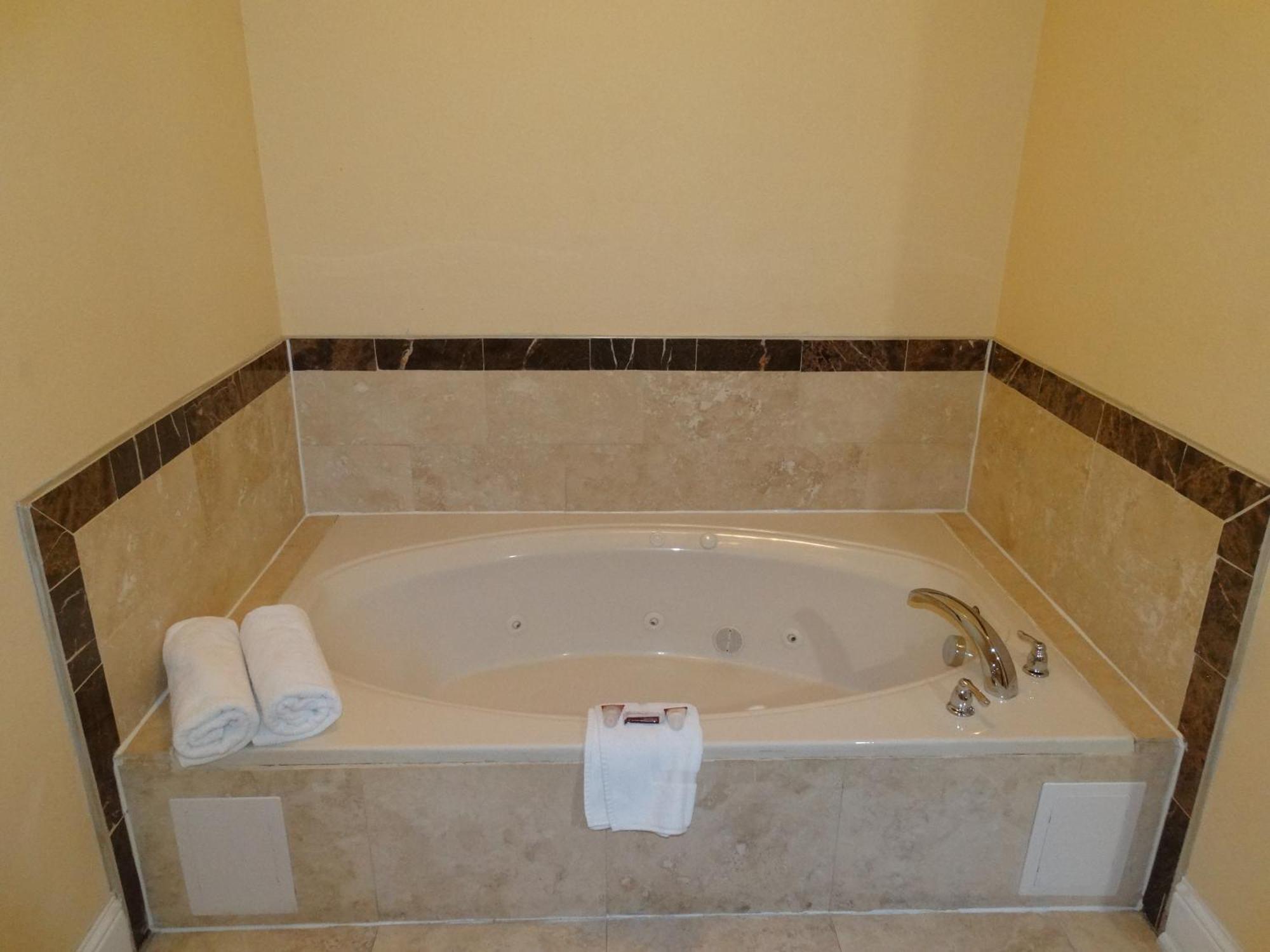 Regency Inn & Suites - Baytown Rum bild
