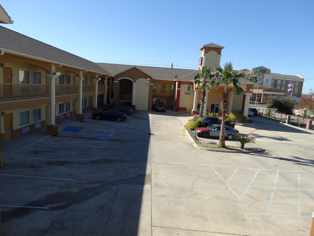 Regency Inn & Suites - Baytown Exteriör bild
