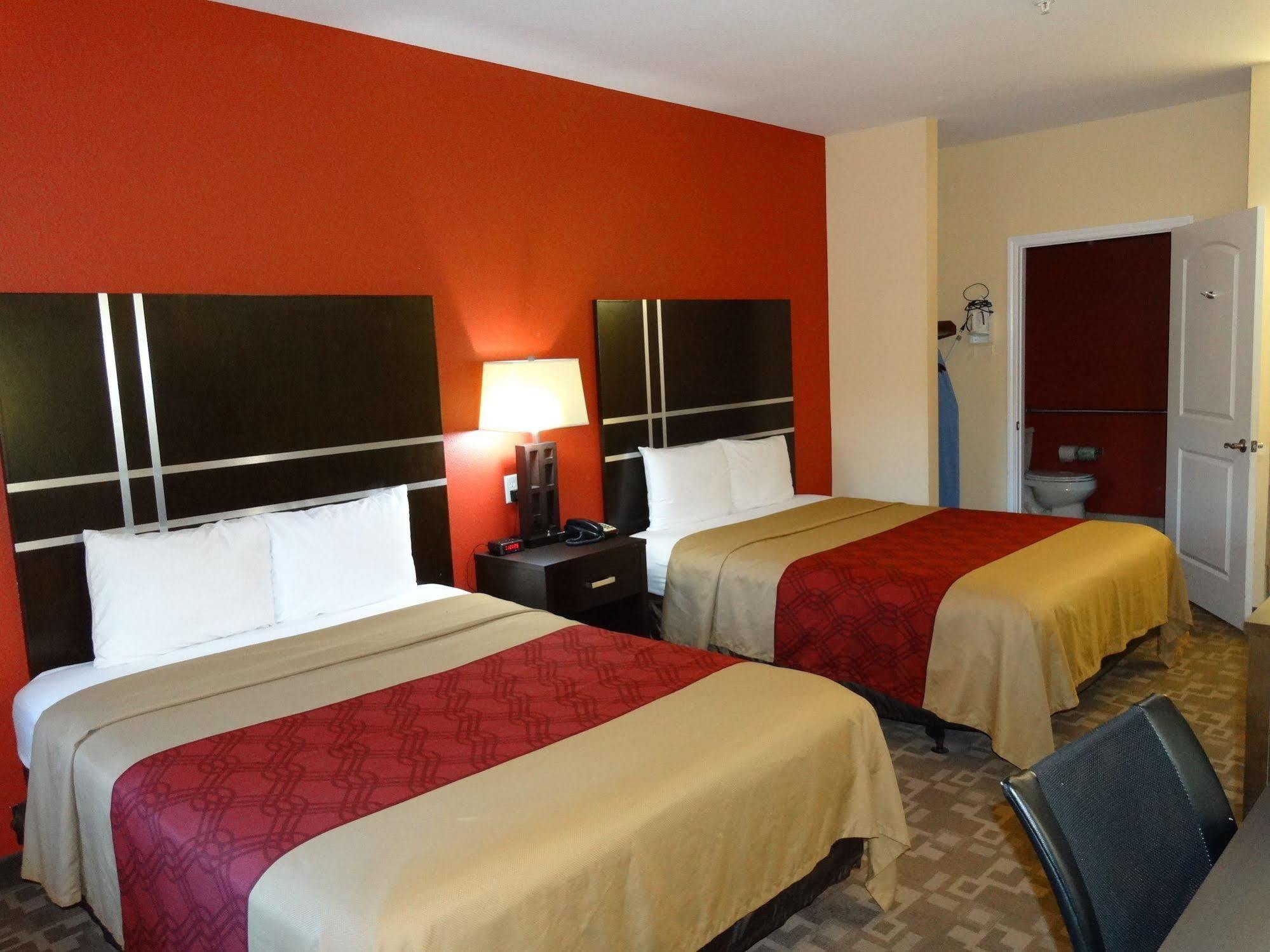 Regency Inn & Suites - Baytown Exteriör bild