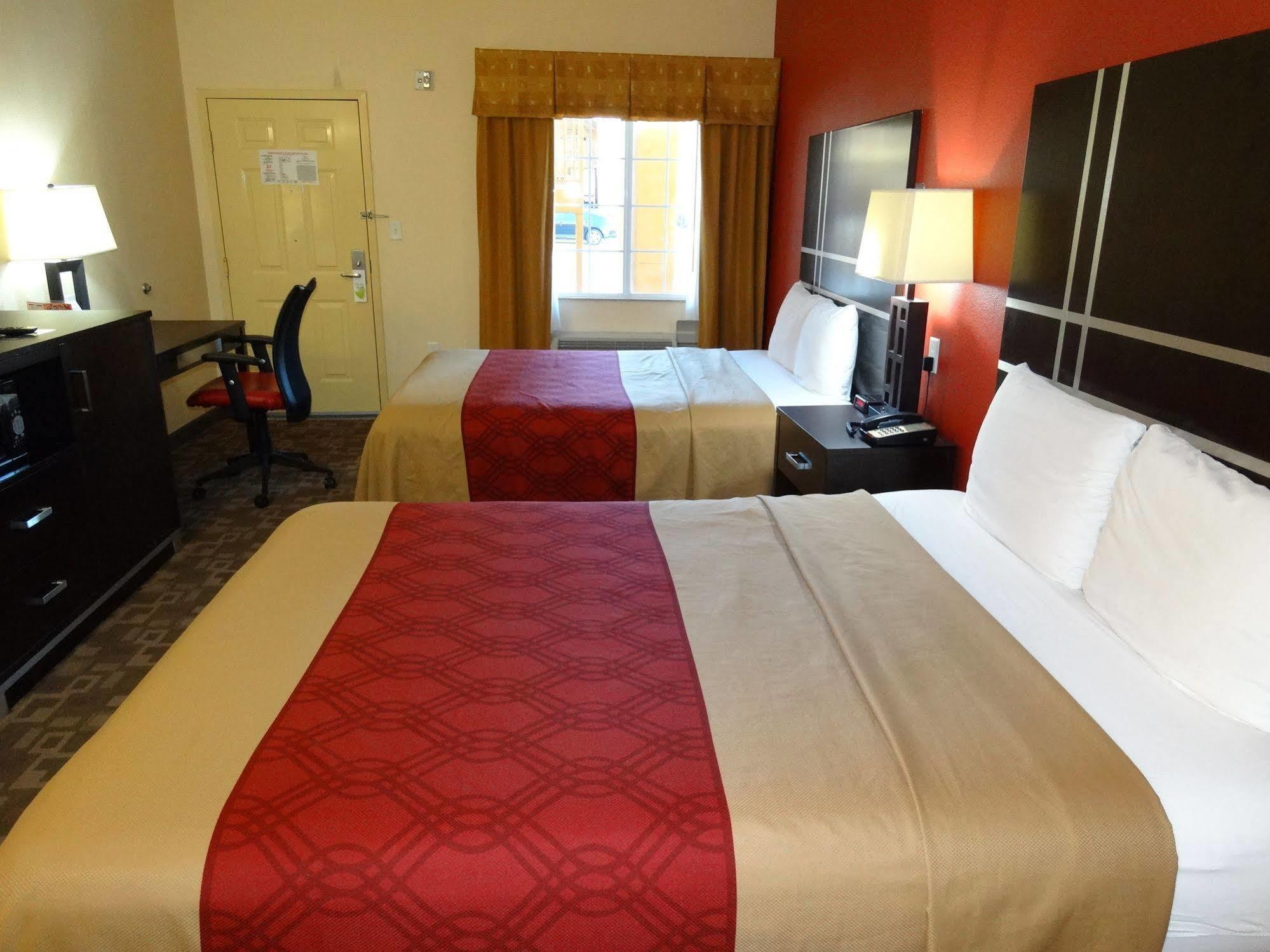 Regency Inn & Suites - Baytown Exteriör bild
