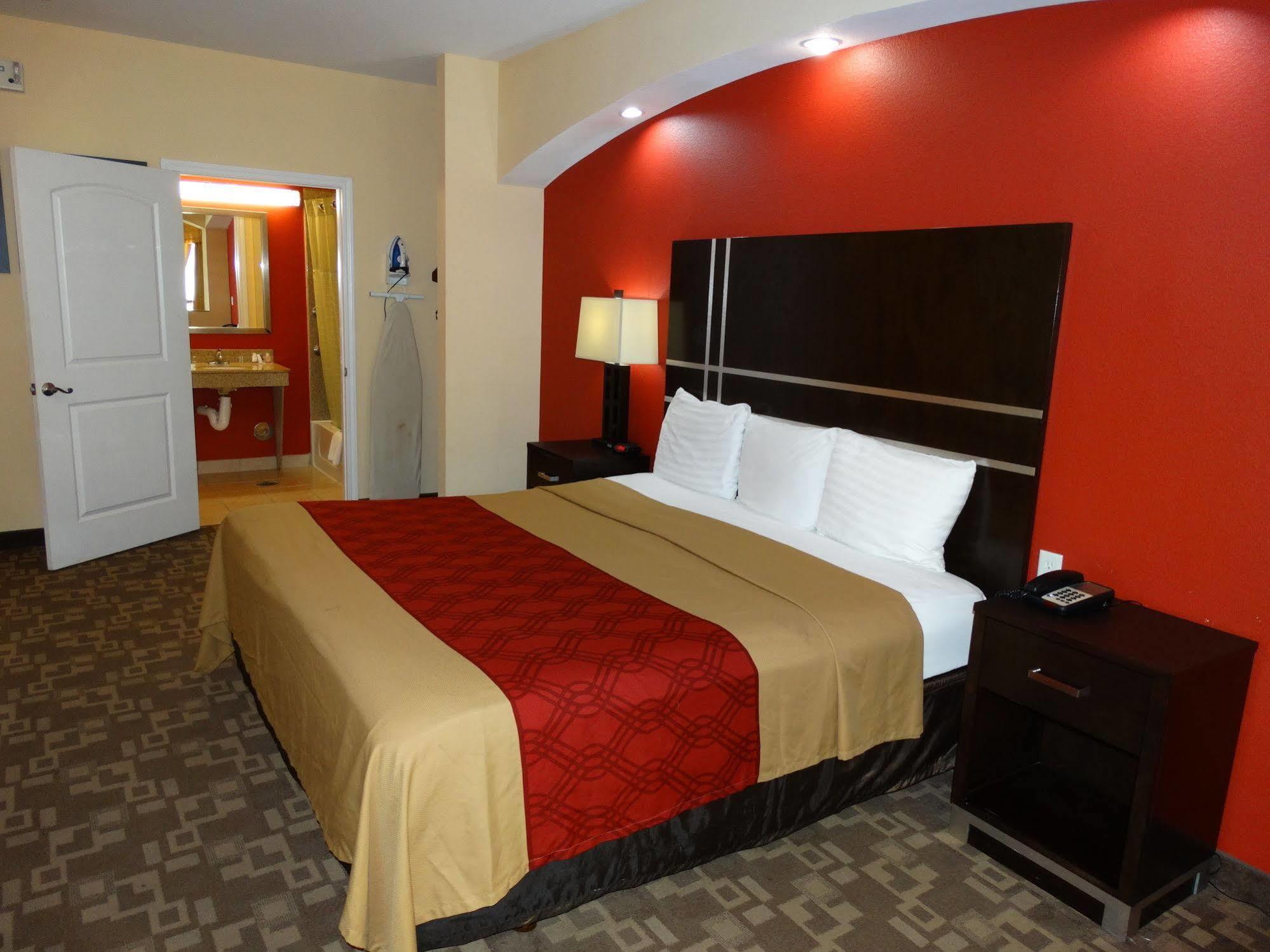 Regency Inn & Suites - Baytown Exteriör bild