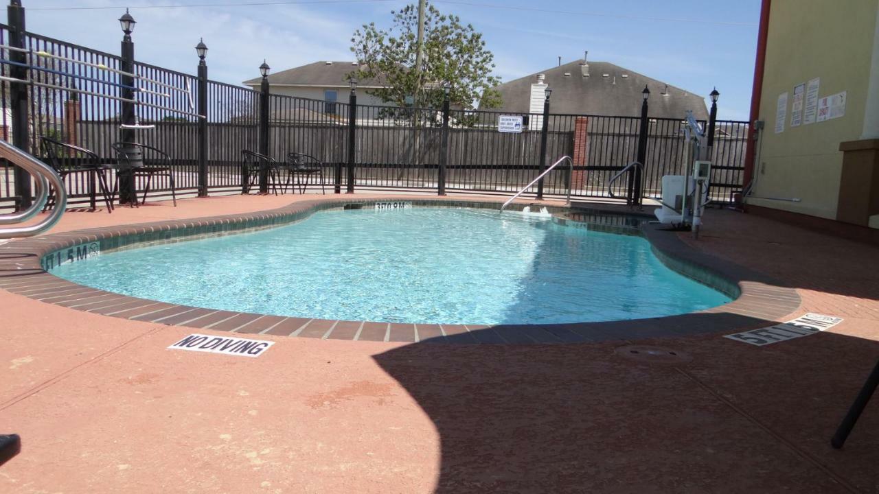 Regency Inn & Suites - Baytown Exteriör bild